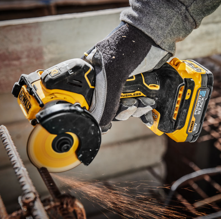 DEWALT DCS438 – Outil de coupe compact 18V POWERSTACK Brushless